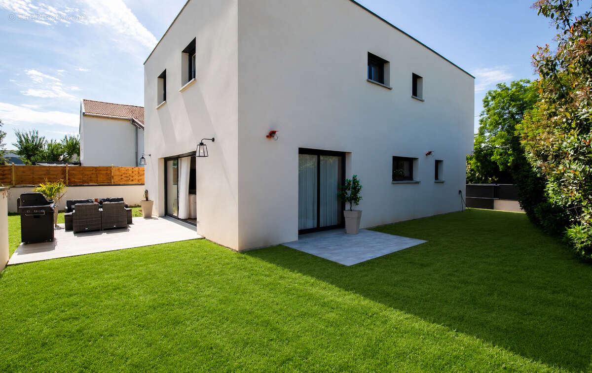 Maison à TOMBLAINE