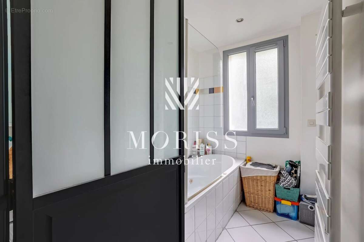 Appartement à PARIS-12E