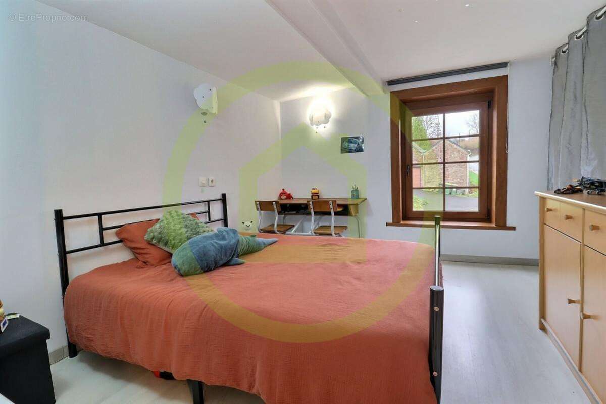 Maison à EPPE-SAUVAGE