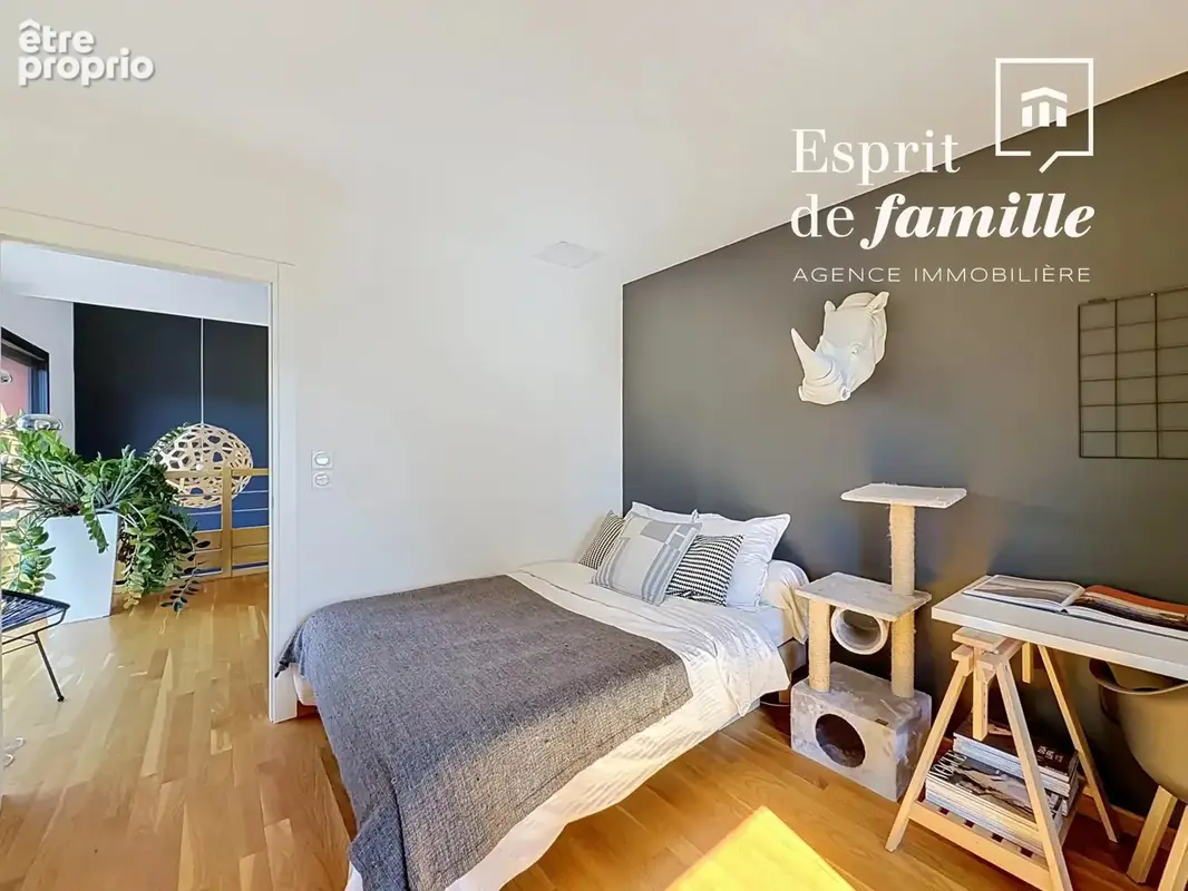 Lyon 9, limite Saint Cyr au Mont d’Or - Appartement  loft 143m2 avec jardin - photo 14