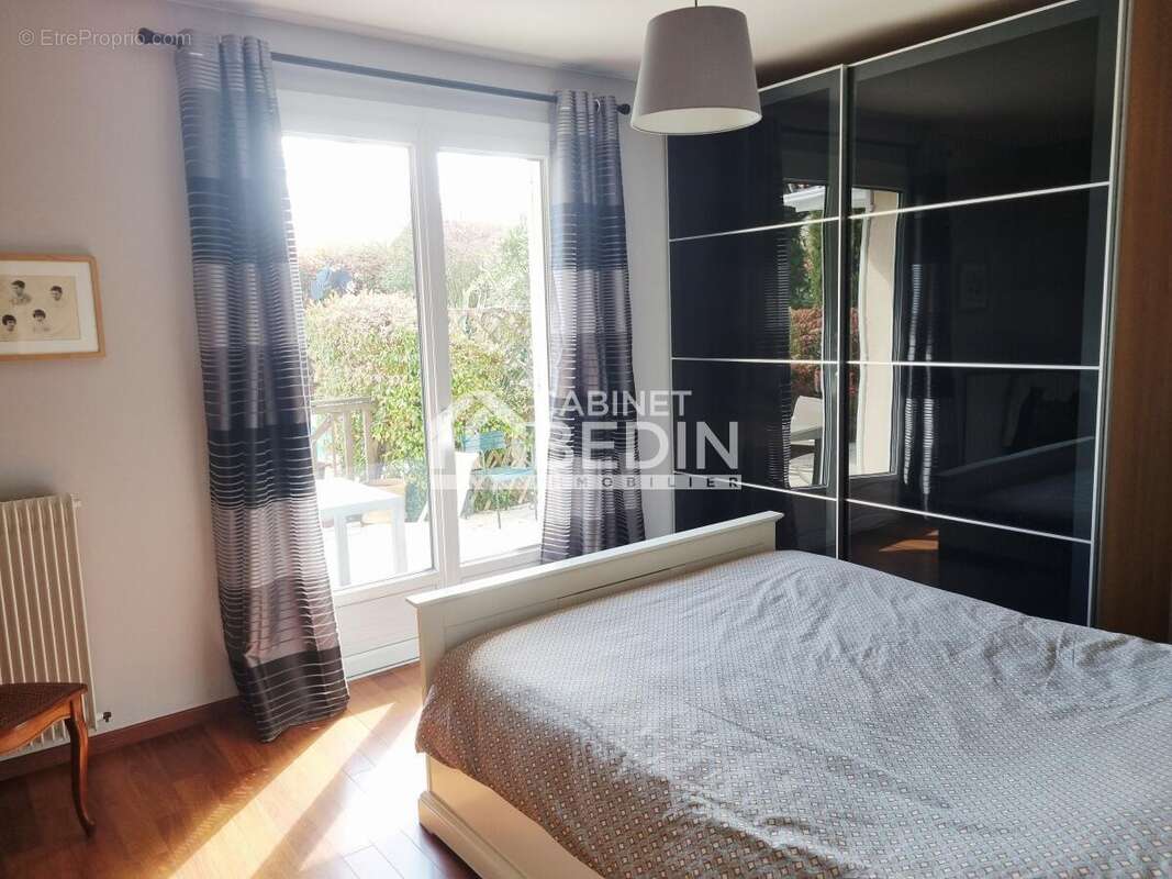 Maison à SAINT-MEDARD-EN-JALLES