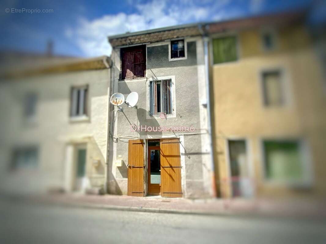 Maison 84 m² à Mayres  - photo 19