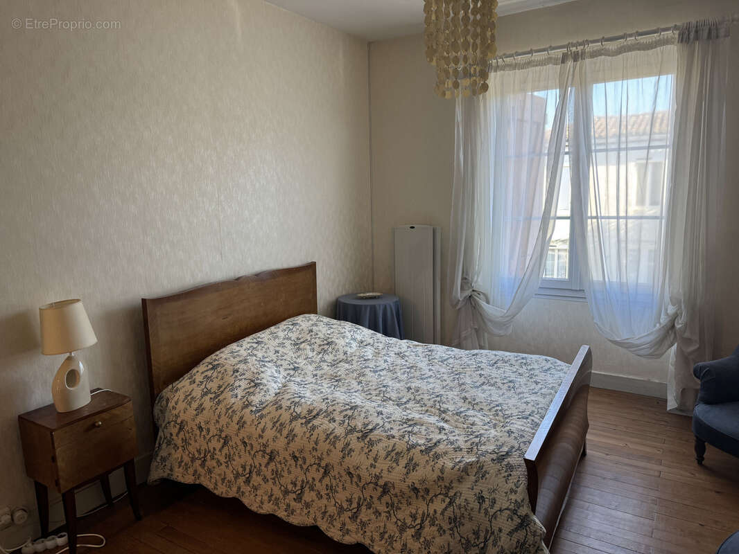 Maison à CASTELJALOUX