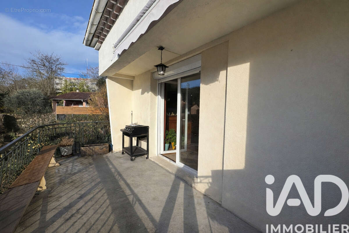 Photo 3 - Maison à BESSEGES