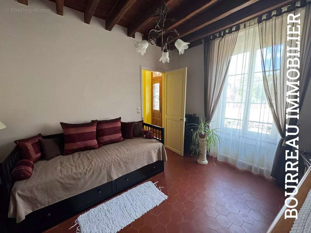 Maison à CHAMPLAY