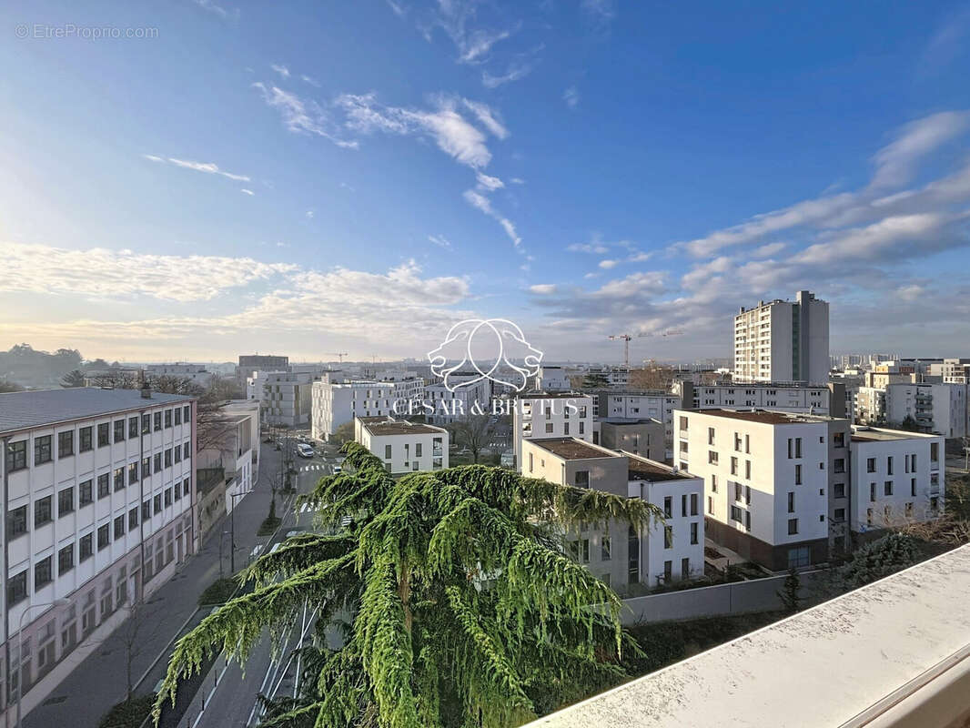 Appartement à LYON-8E