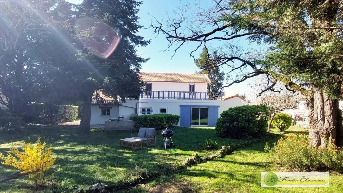 Maison à SOYAUX