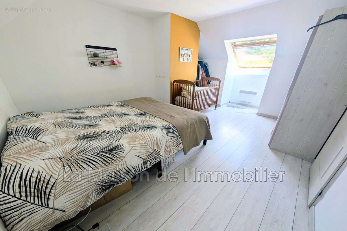 Maison 114 m² à Preaux  - photo 7