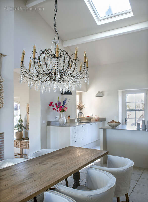 Maison à SAVIGNAC-SUR-LEYZE