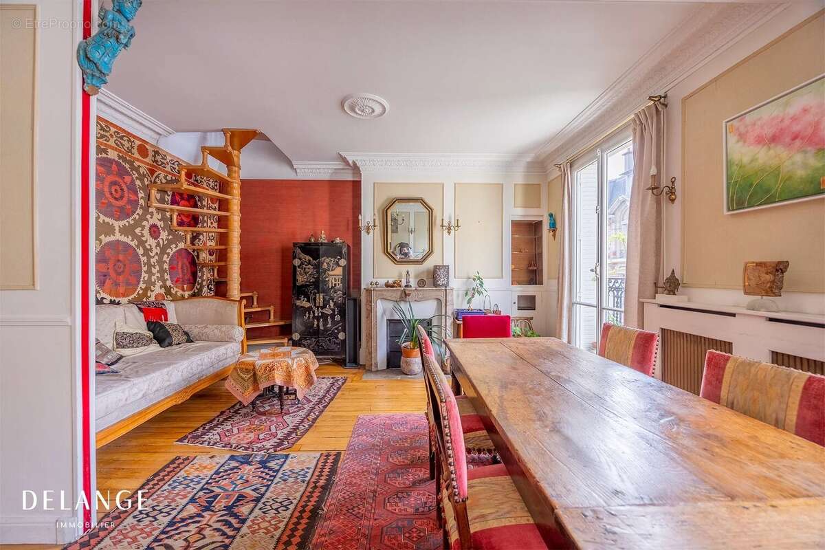 Eglise Jeanne d'Arc - Superbe duplex de 145,42 m² avec balcons - photo 6