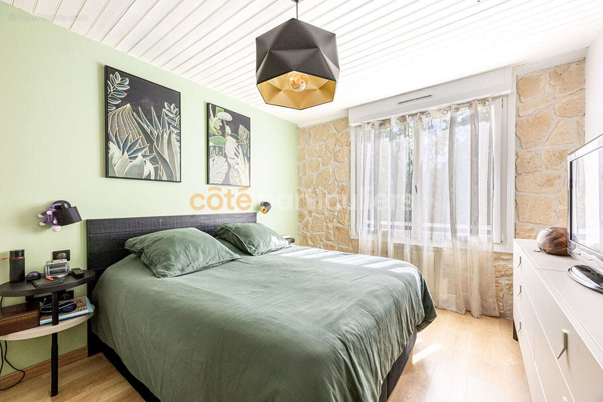 Bouguenais les couets -- maison -- 121 m2 -- 4 chambres -- piscine -- garage -- dépendance - photo 8