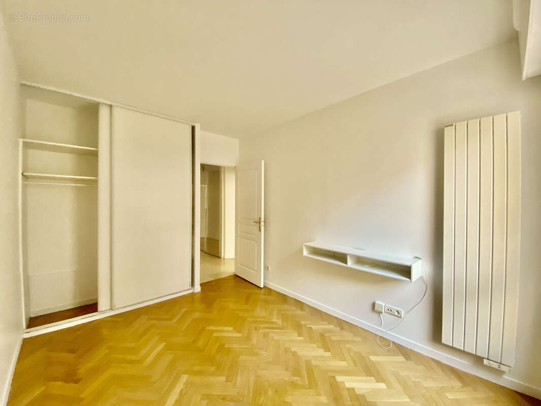 Appartement à PARIS-6E
