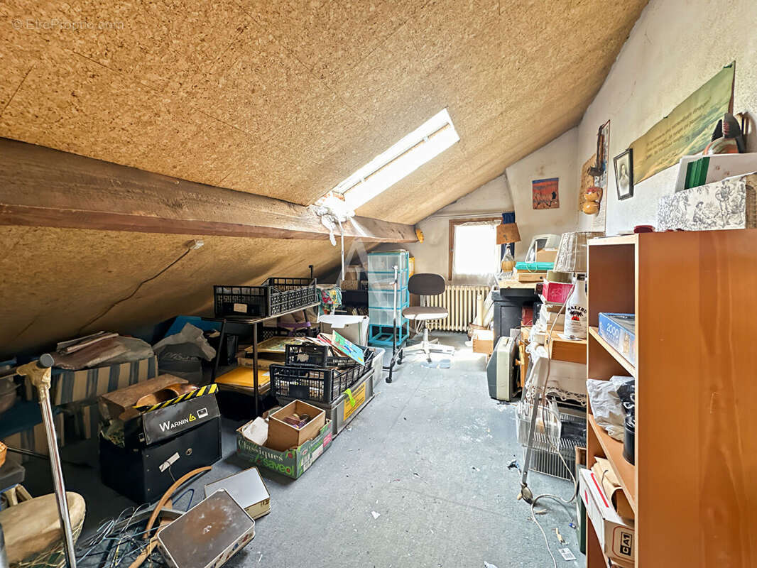 Maison 70 m² à Poissy  - photo 7