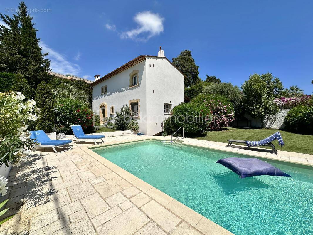 Maison à CANNES
