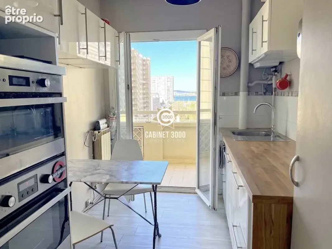 M2281 - TOULON - Mourillon - Appartement T3 - Balcon - Vue mer - photo 3