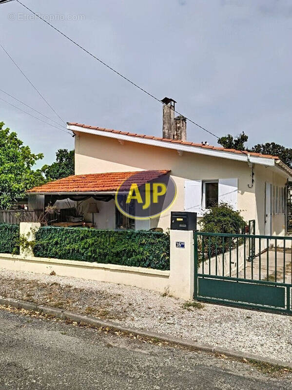 Maison à LE VERDON-SUR-MER