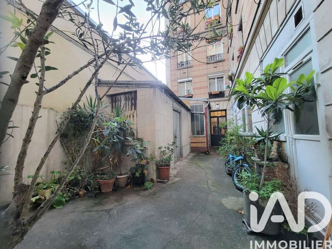 Photo 8 - Appartement à PARIS-18E