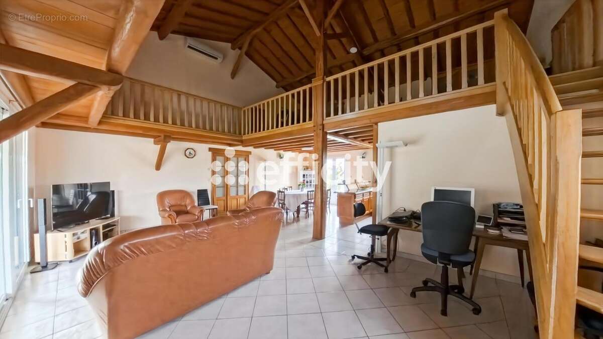 Maison à VILLENEUVE-SUR-LOT