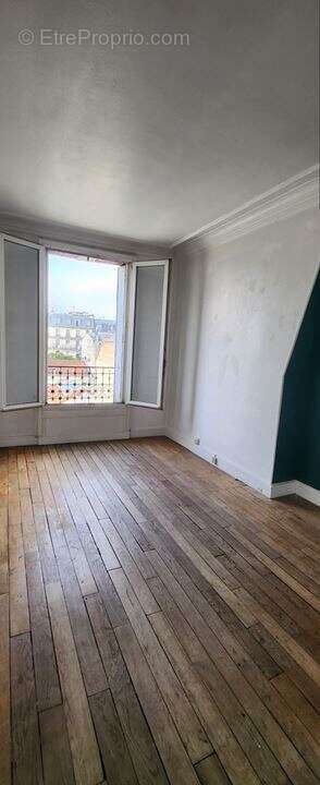 Appartement à PARIS-19E
