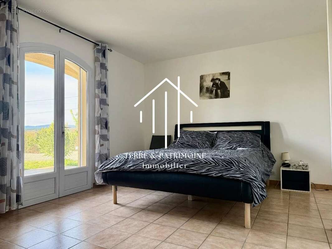 Maison à VINEZAC