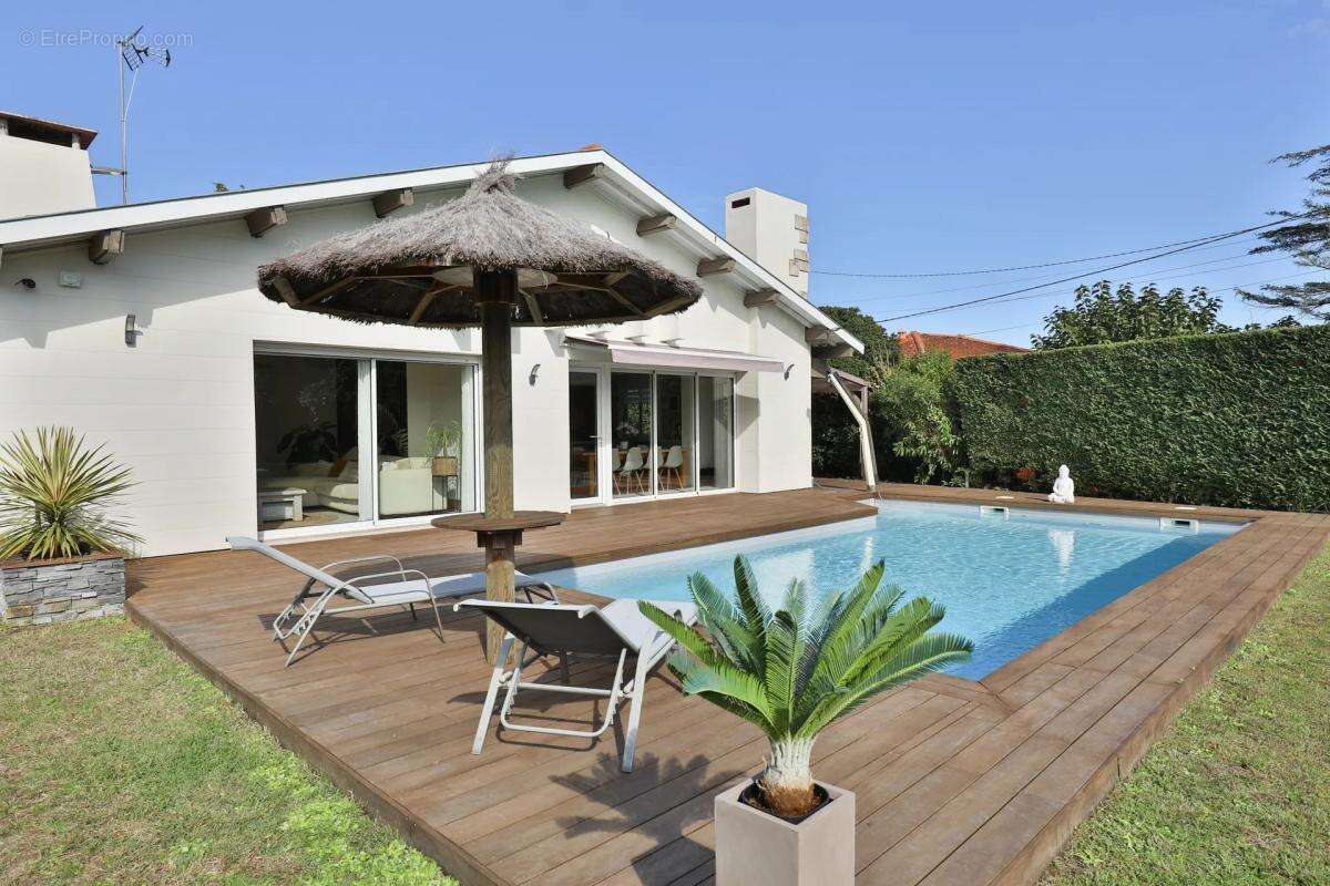 Maison à GUJAN-MESTRAS