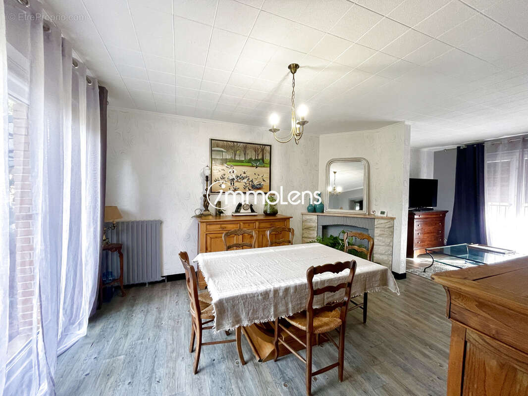 ANNAY - Maison 5 chambres - semi plain pied- jardin - sous-sol - garage - photo 7