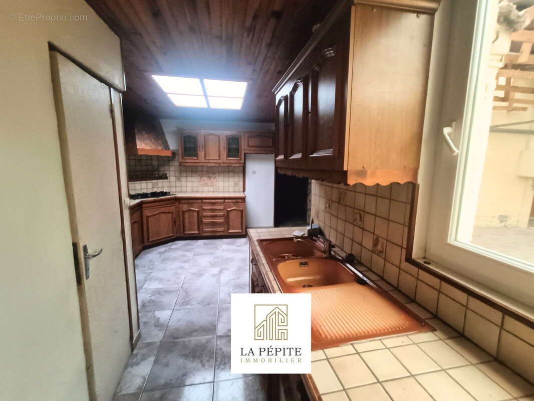 Grande maison familiale 5 chambres avec garage deux voitures à ANZIN - photo 9