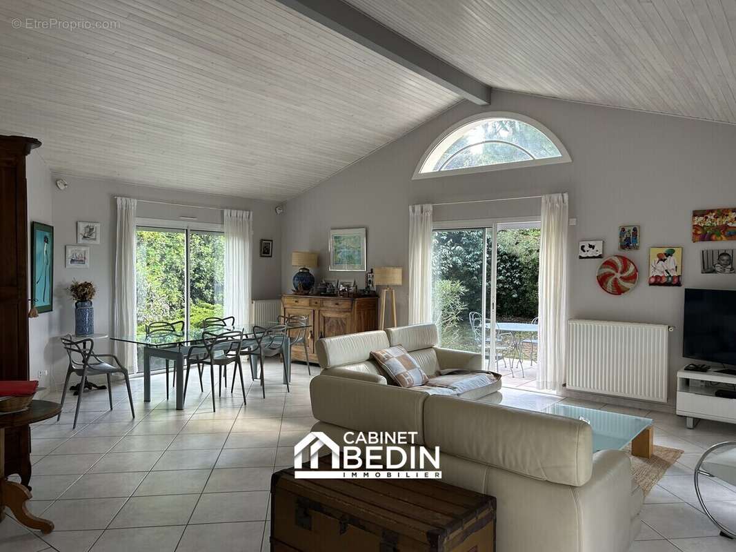 Maison à LE BOUSCAT