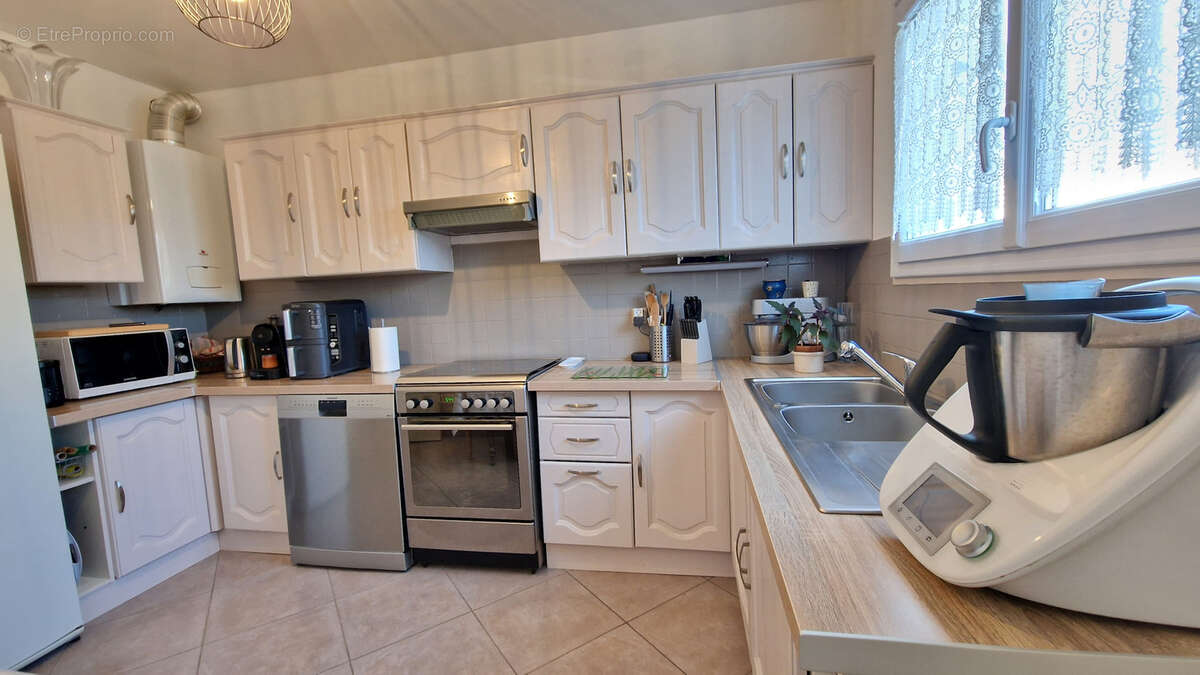 Maison à MARLY-LA-VILLE