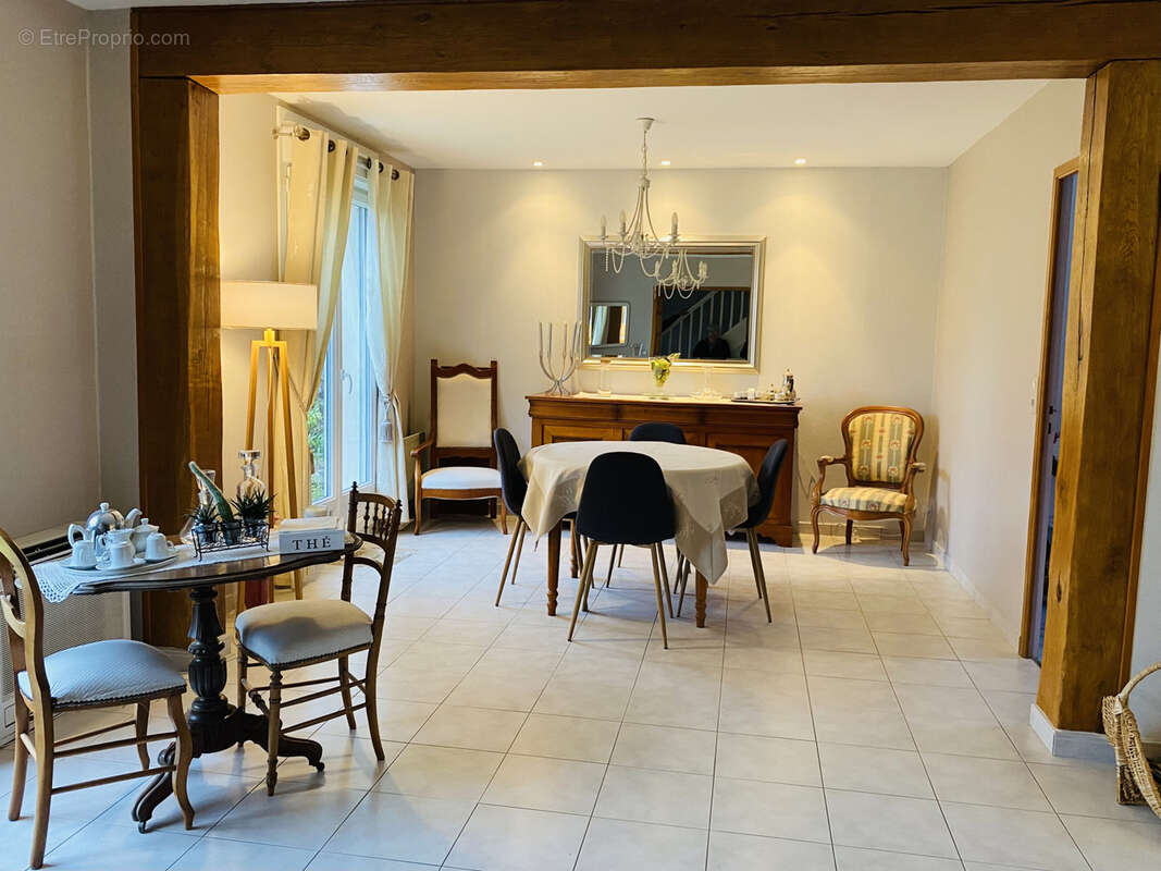 Maison à JOUARS-PONTCHARTRAIN