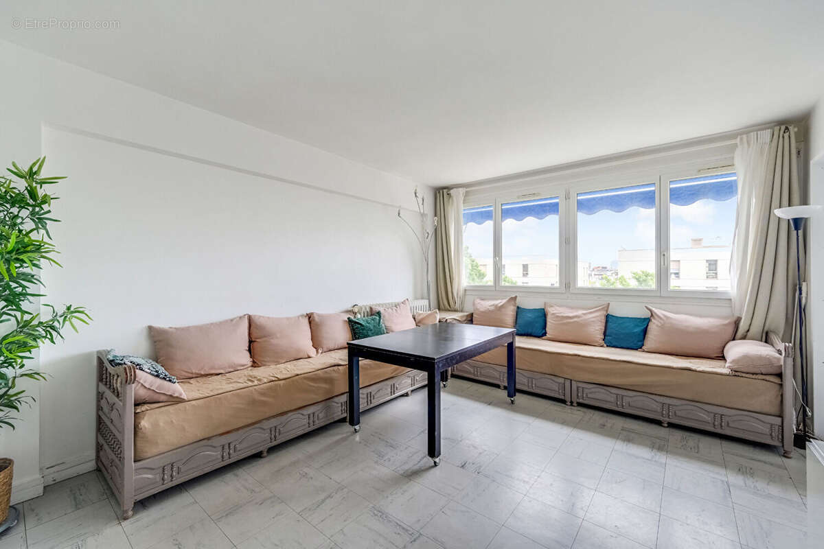 Appartement à CLICHY