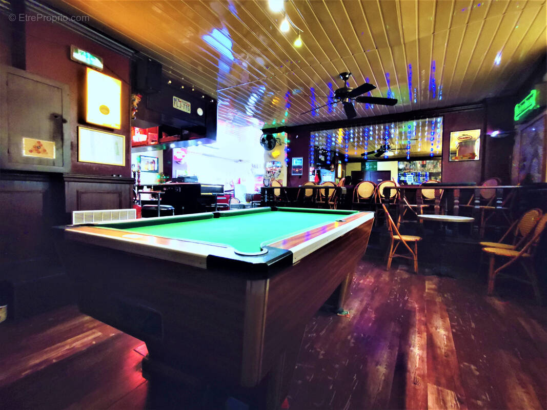 Commerce à LA GRANDE-MOTTE