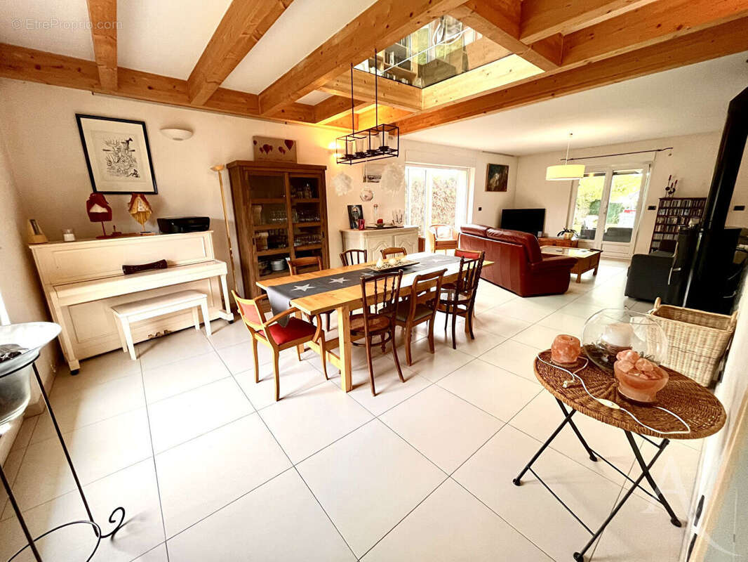 Maison à LA MAXE