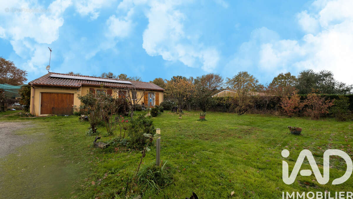 Photo 10 - Maison à VILLAUDRIC