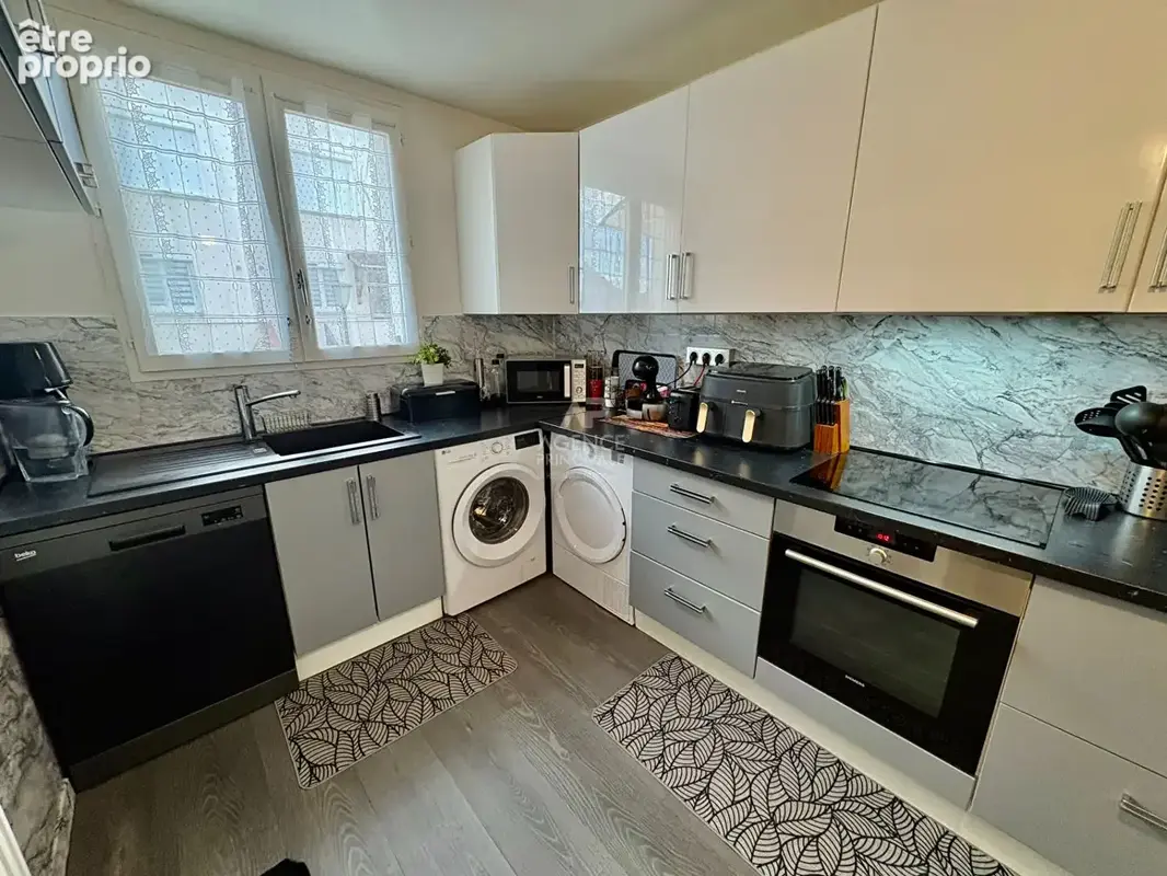 Appartement Cergy 4 pièce(s) 98.28 m2 - photo 2