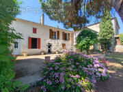 Maison à COUTHURES-SUR-GARONNE
