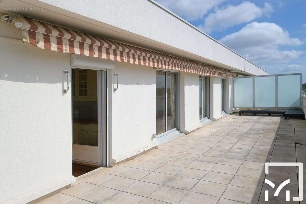 Appartement à LE PECQ