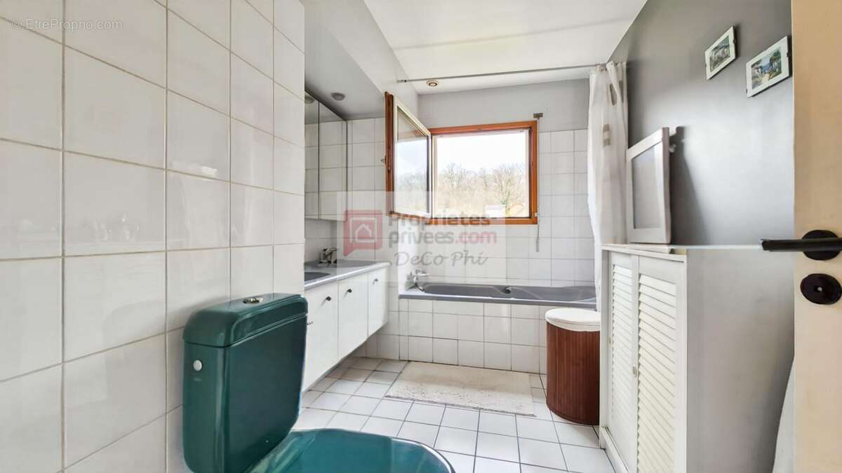 Maison bon état et calme 5 pièces 127 m2 Chaville  DPE 'C' - photo 14