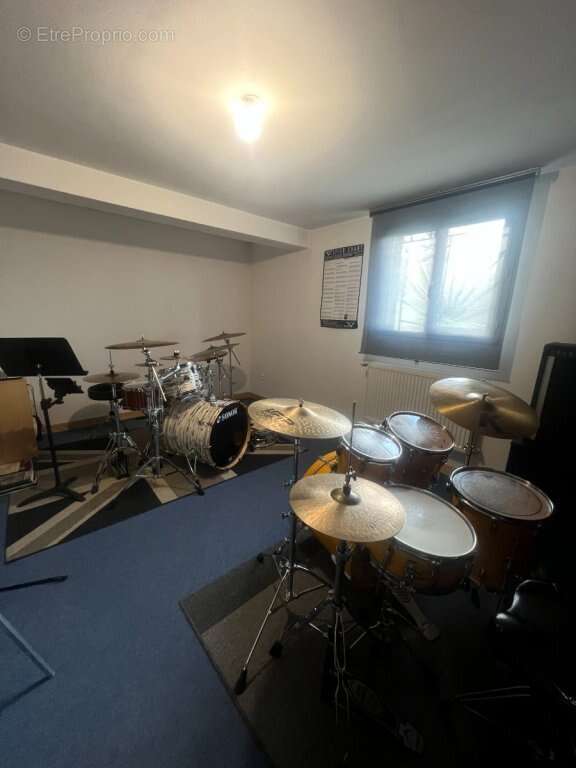 Maison à SAINT-BERAIN-SUR-DHEUNE