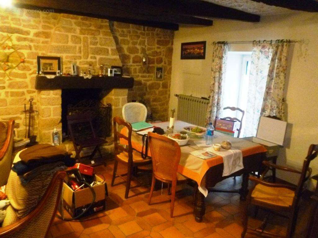 Commerce à GUEMENE-SUR-SCORFF