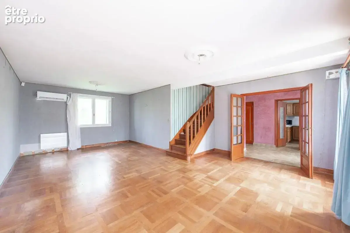 Maison familiale de 125 m² à Longperrier - photo 8