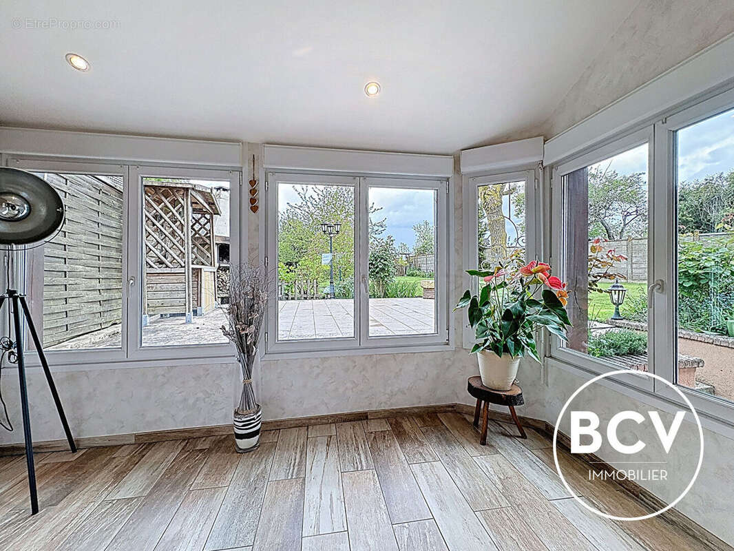 Maison à FONTENAY-SUR-EURE