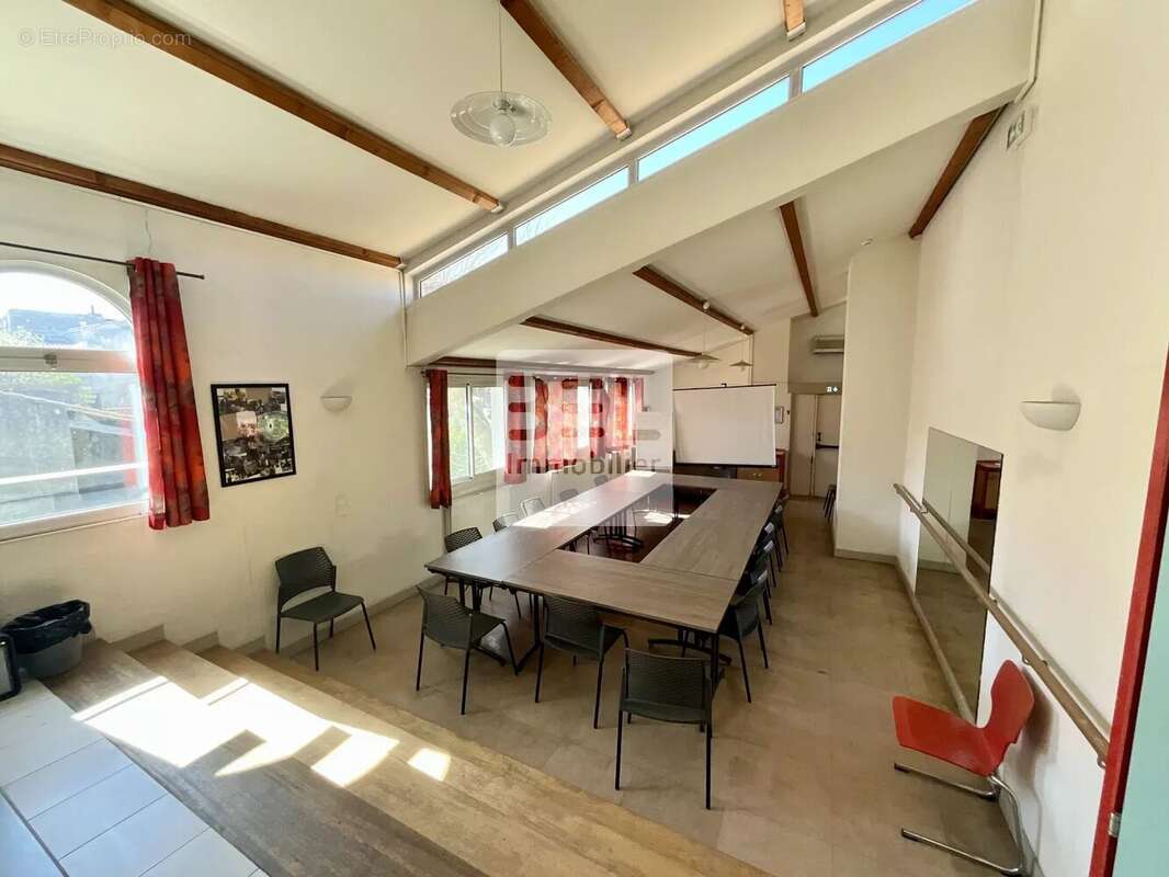 Maison à BAGNOLS-SUR-CEZE