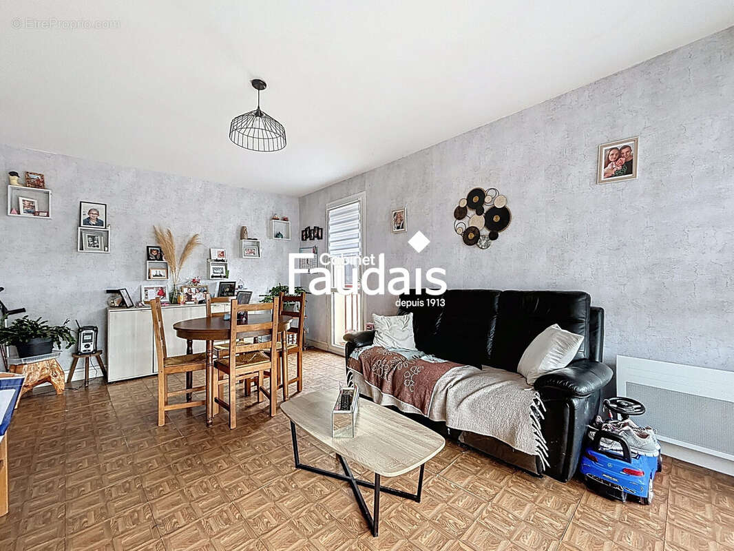Appartement à ISIGNY-SUR-MER