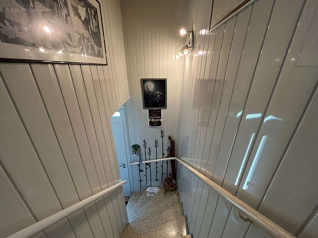 Belle maison familiale de 145 m² avec jardin, garage et ASCENSEUR privatif - photo 13