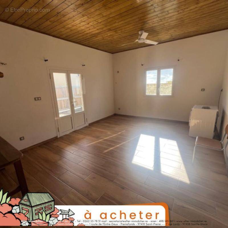 Maison à SAINT-BENOIT