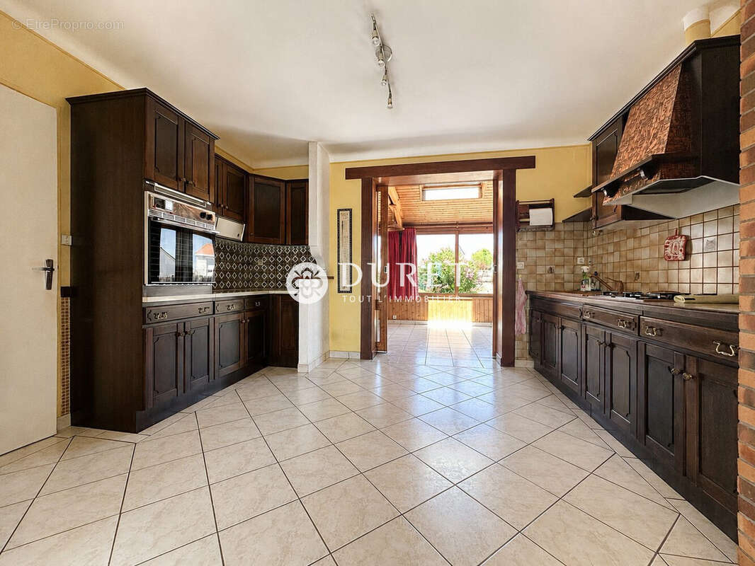 Maison 85 m² à La Bruffiere  - photo 4
