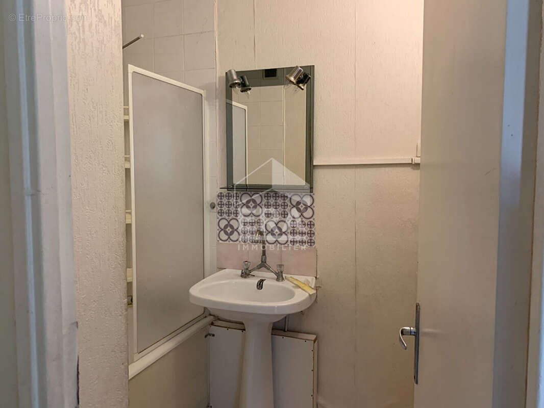 Appartement à MARSEILLE-15E