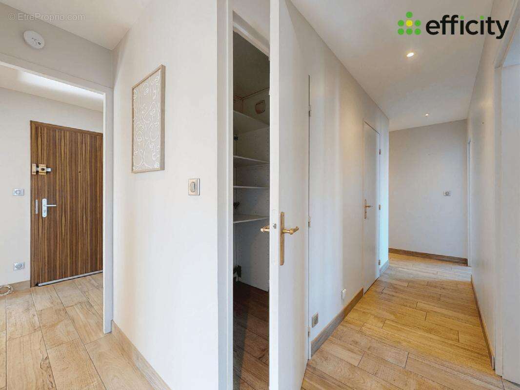 Appartement à VILLEURBANNE