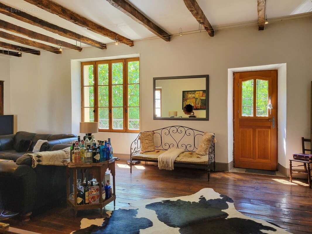 Maison à VILLEFRANCHE-DE-ROUERGUE